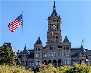 【走進(jìn)美國(guó)留學(xué)全攻略】????頂尖教育+靈活學(xué)制+多元文化，你心動(dòng)了嗎？